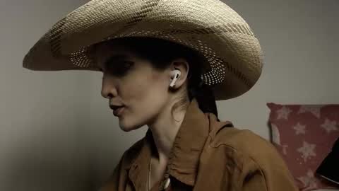           online show from 10.16.25