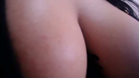 alaia__25 online show from 10.16.25