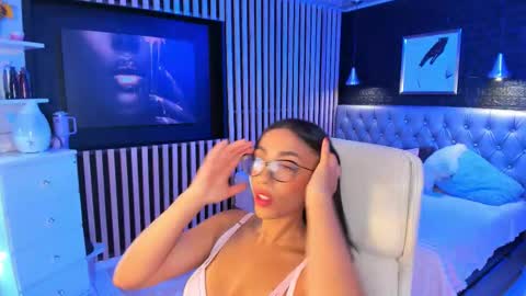 Snapshot of alaia_alegria chatting on 11.15.25 Alaia Alegria online show from 11.15.25