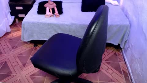 alaia_blue1 online show from 10.23.25