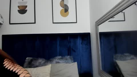 Alaia Carter online show from 02.04.26