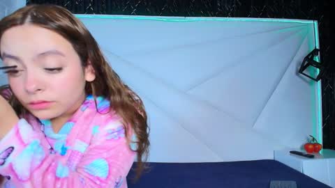 alaia_liam online show from 12.24.24