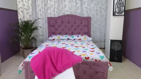 Alaia Skater online show from 10.19.25