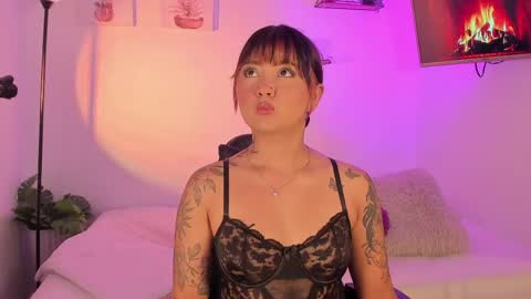   online show from 04.10.26