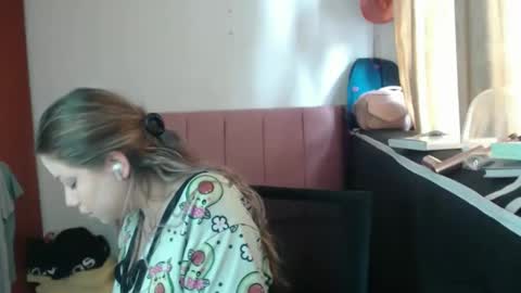 alaina_blessed online show from 04.20.26