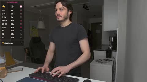 Snapshot of alakazam208 chatting on 02.20.25 Maxi online show from 02.20.25