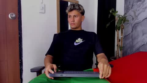 alan__smith online show from 11.11.25