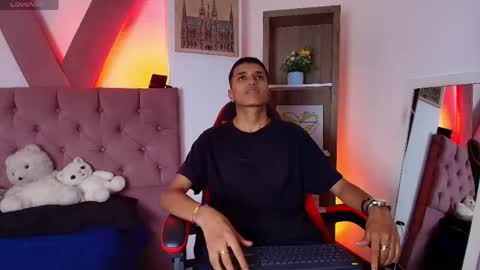 alan_colthon online show from 04.14.26