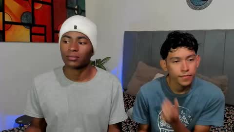 Alan and Criss - WE JUST FRIENDS WITH BENEFITS BOTH VERS online show from 11.04.25