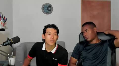 Alan and Criss - WE JUST FRIENDS WITH BENEFITS BOTH VERS online show from 02.09.26