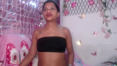 Snapshot of alana_2024 chatting on 09.12.25 Working hours pm to am every day online show from 09.12.25