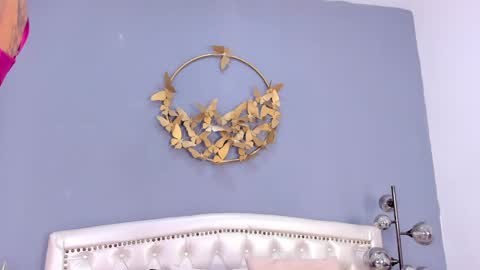 alana_2916 online show from 12.21.24