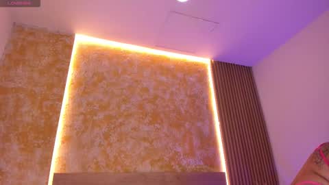 alana_2916 online show from 12.02.25