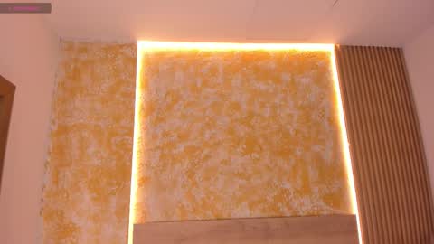 alana_2916 online show from 01.13.26