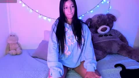 Alana  online show from 01.31.25