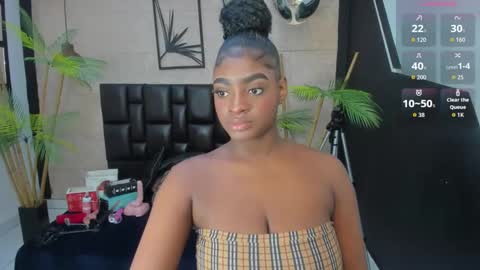 Snapshot of alana_bonny chatting on 09.09.25 Alana online show from 09.09.25
