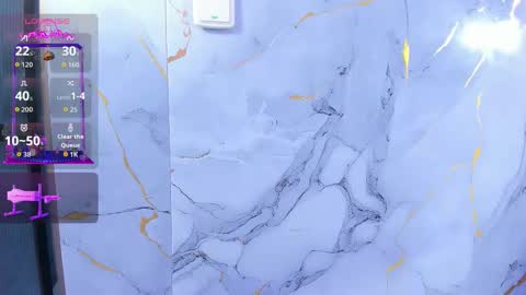 Snapshot of alana_glasses chatting on 12.14.25 Alana online show from 12.14.25