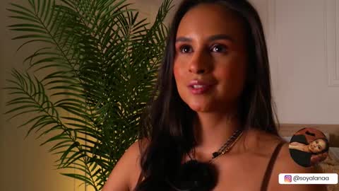 Alana online show from 10.15.25