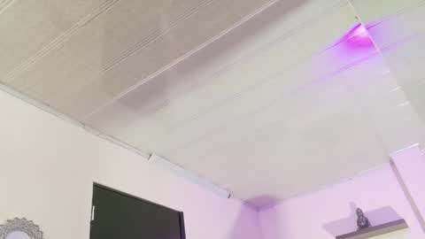 Snapshot of alana_madison chatting on 10.29.25 Maeve online show from 10.29.25