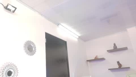 Snapshot of alana_madison chatting on 11.02.25 Maeve online show from 11.02.25