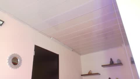 Snapshot of alana_madison chatting on 12.18.25 Maeve online show from 12.18.25