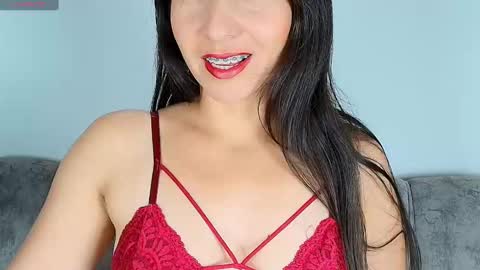 Snapshot of alana_pink95 chatting on 11.04.25 alana_pink95 online show from 11.04.25