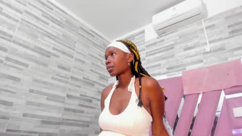 Alana online show from 02.26.25