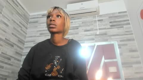 Alana online show from 09.20.25