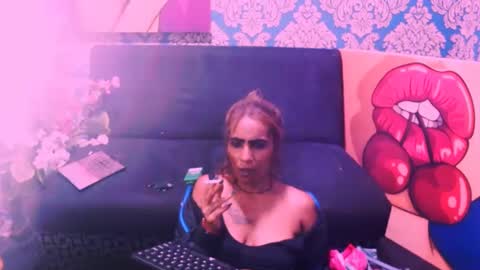 Snapshot of alanadelray chatting on 02.27.25 alanadelray online show from 02.27.25