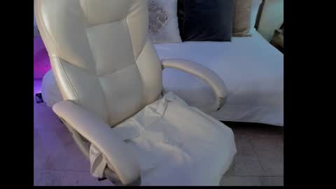 Snapshot of alanah_connors chatting on 02.27.26 alanah_connors online show from 02.27.26