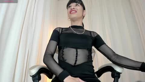 Alana silvana online show from 10.06.25