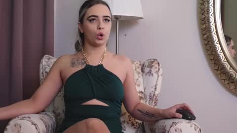 AlanaMilani online show from 02.25.25