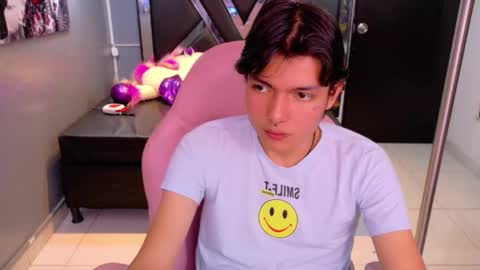 Snapshot of alandelrey57 chatting on 09.13.25 ALAN DEL REY online show from 09.13.25