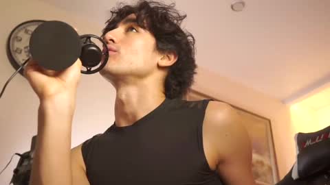 idenavarre online show from 02.11.25