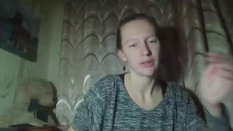 Elisa online show from 02.22.25