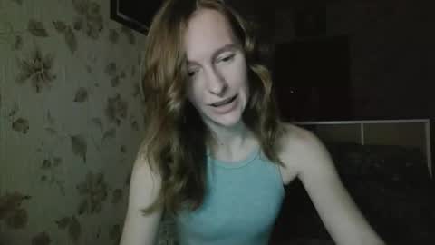 Elisa online show from 10.25.25