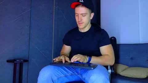 Alan Ferrer online show from 02.02.26