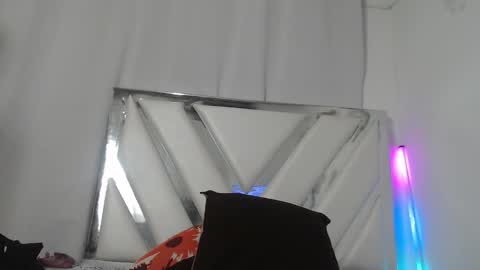 Snapshot of alannaharper chatting on 03.25.26 ALANA online show from 03.25.26