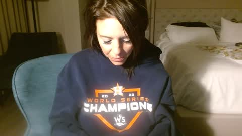 Alanna Rack online show from 03.12.25