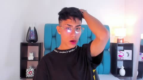 alannaughty_ online show from 01.21.25