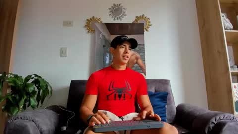 Snapshot of alansex66 chatting on 10.29.25 Alan online show from 10.29.25