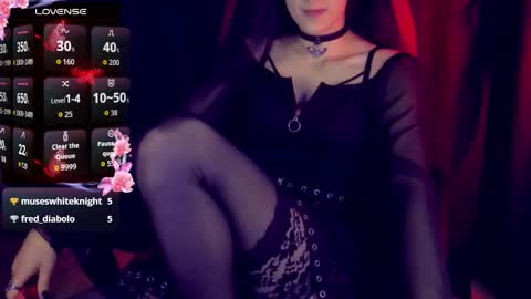 Snapshot of alariafatal chatting on 09.18.25 Alaria online show from 09.18.25