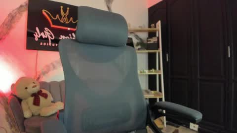 Alaska online show from 04.06.26