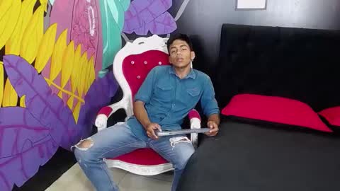 Snapshot of alasttor__ chatting on 11.22.25 Alasttor online show from 11.22.25