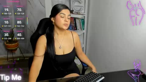 Alaya online show from 11.02.25