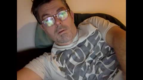 Snapshot of albandant chatting on 12.29.24 albandant online show from 12.29.24