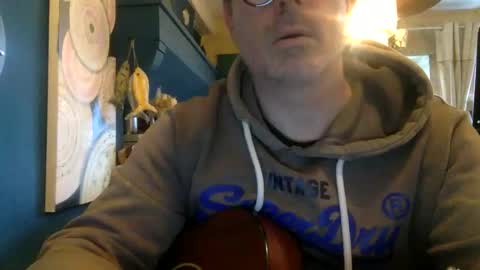 Snapshot of albandant chatting on 12.19.25 albandant online show from 12.19.25