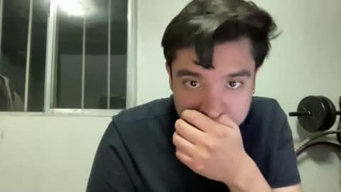 albertoarenas16 online show from 04.16.26