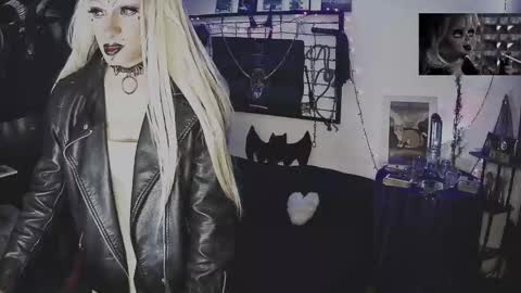 Mistic witch online show from 10.03.25