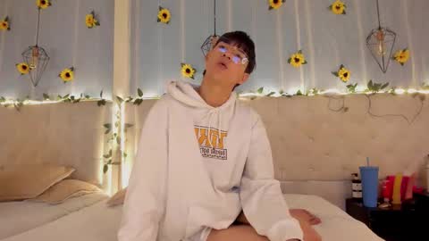 ale_aurarashi online show from 10.30.25